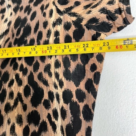 Vintage QuoSilk Animal Print Silk Short Sleeve Round Neck Blouse Women Large - Picture 8 of 11